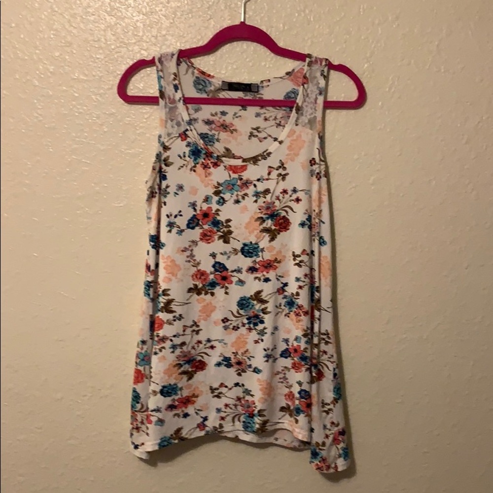 Lace detail tank